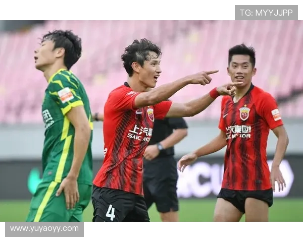 上海足球队的蜕变之路：从默默无闻到世界舞台的辉煌历程